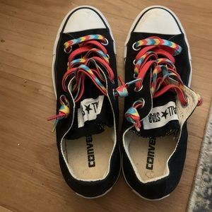Black Converse All Stars (Size 6)